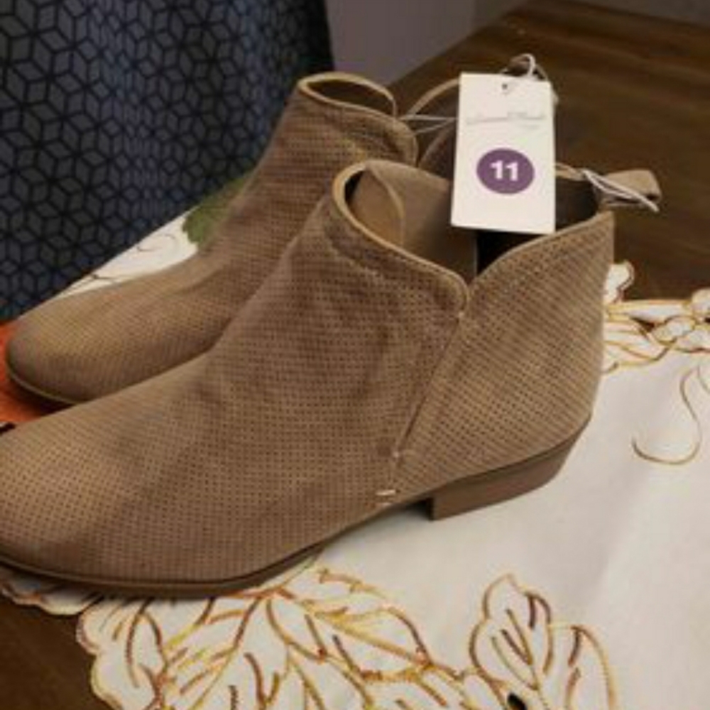 Womens booties